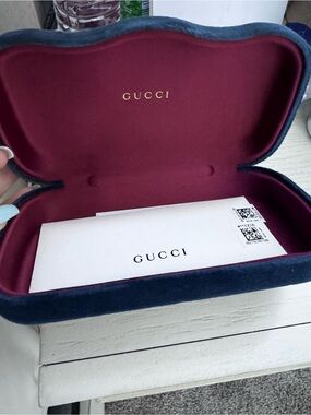 Gucci Velvet Eyewear Case in Navy with Burgundy Interior